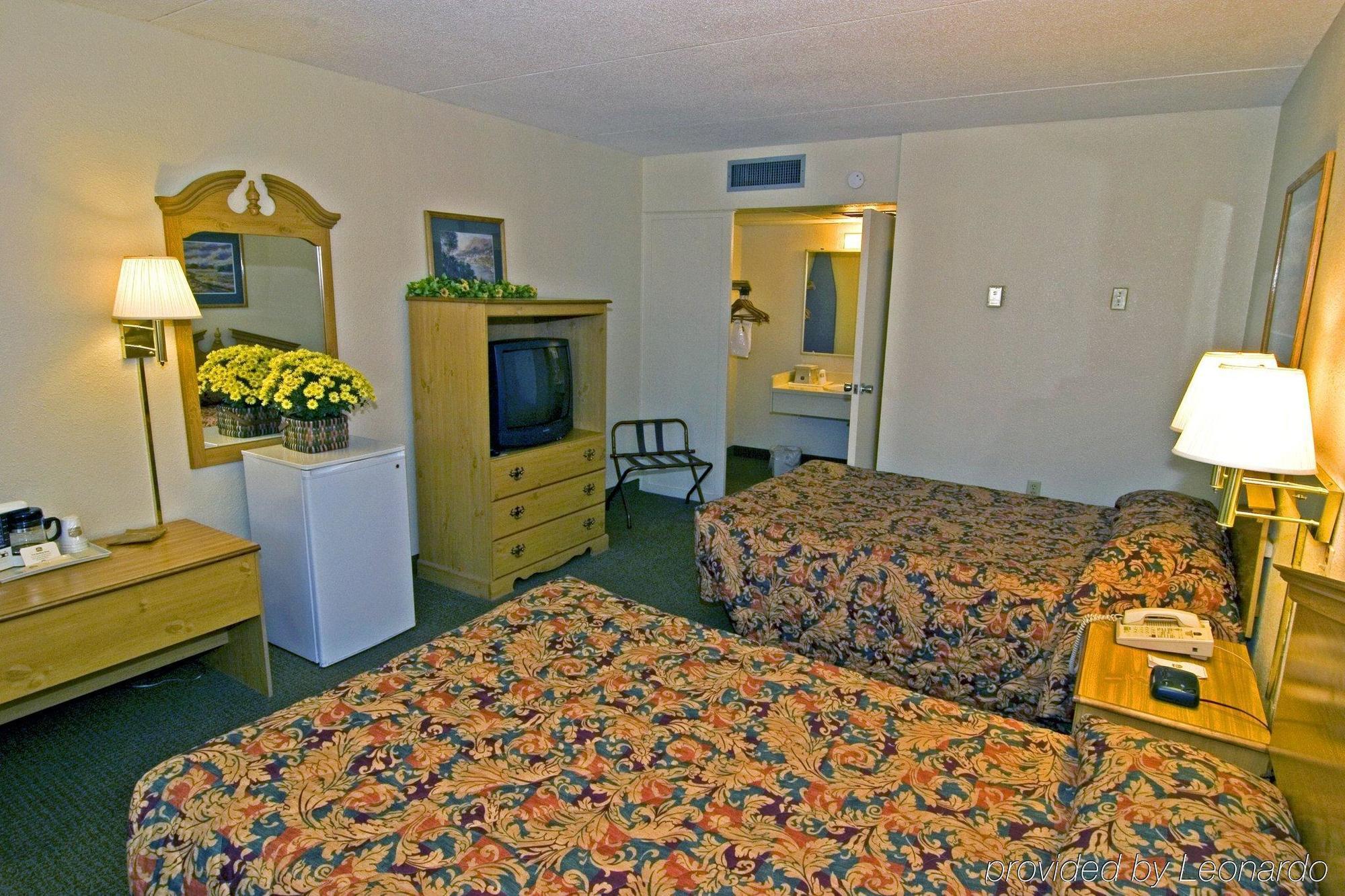 Super 8 By Wyndham Valdosta Mall Bagian luar foto